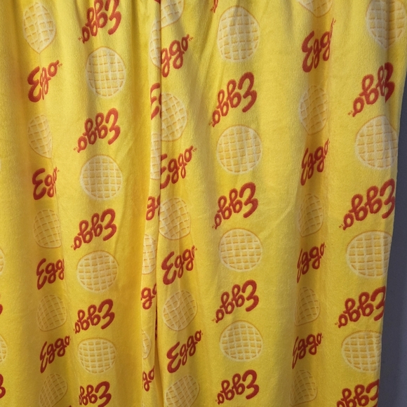 Kelloggs Eggo Waffles Lounge Pants Yellow Soft Cozy Mens/Unisex Size Large NWT - Picture 6 of 7